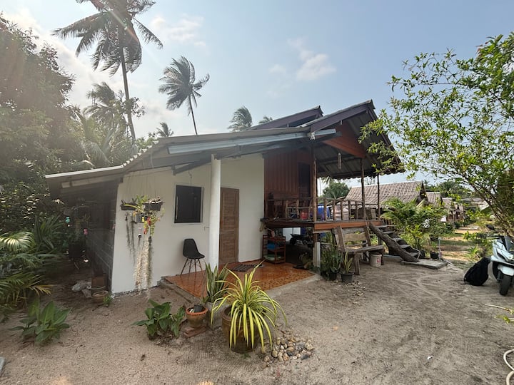 My Humble Home - Ko Pha-ngan