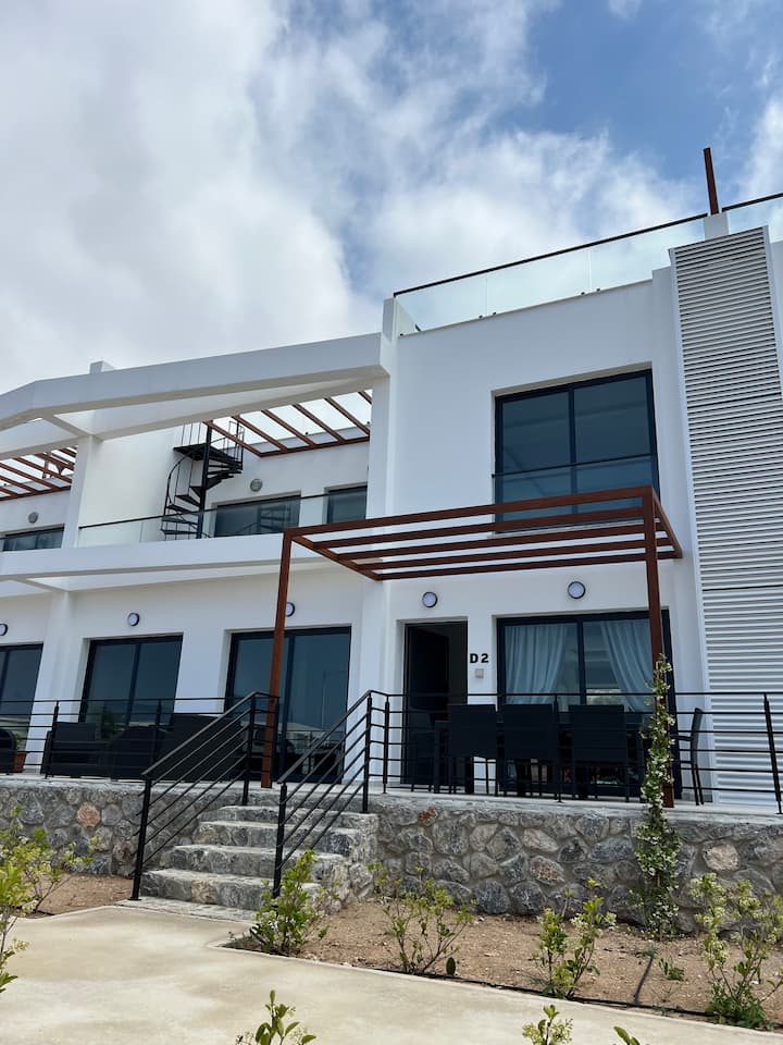 A House With Great Views - Chypre