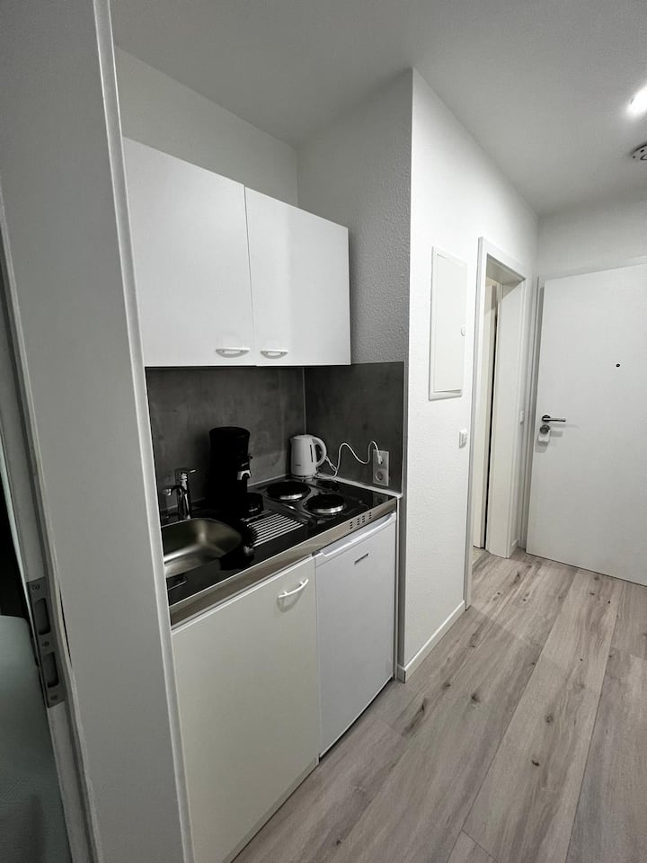 City Apartment: Balcony, Parking & Washing Machine - Mannheim