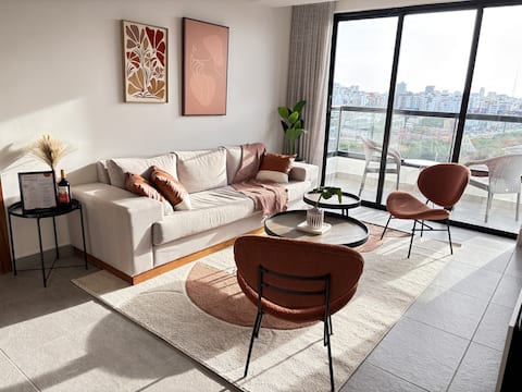 Luxury 1-BDR Apt in Bella Vista | Pool + Gym