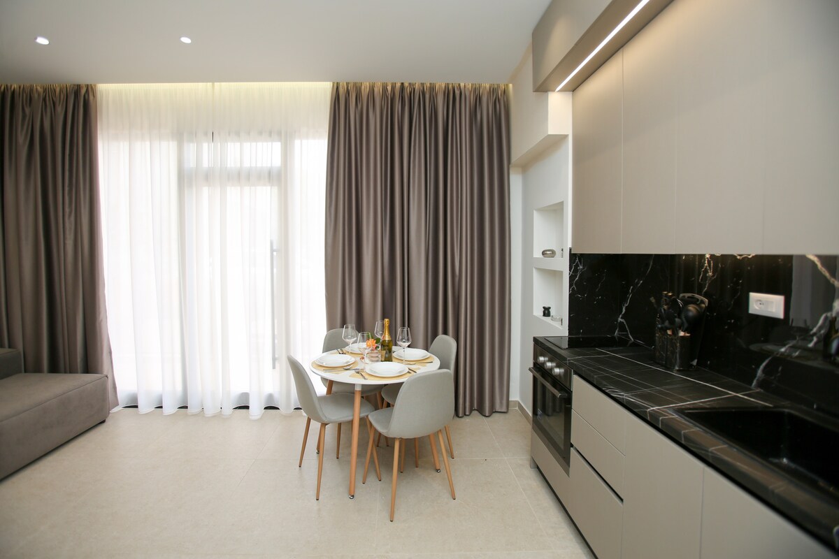 Listing 1415294935707493917