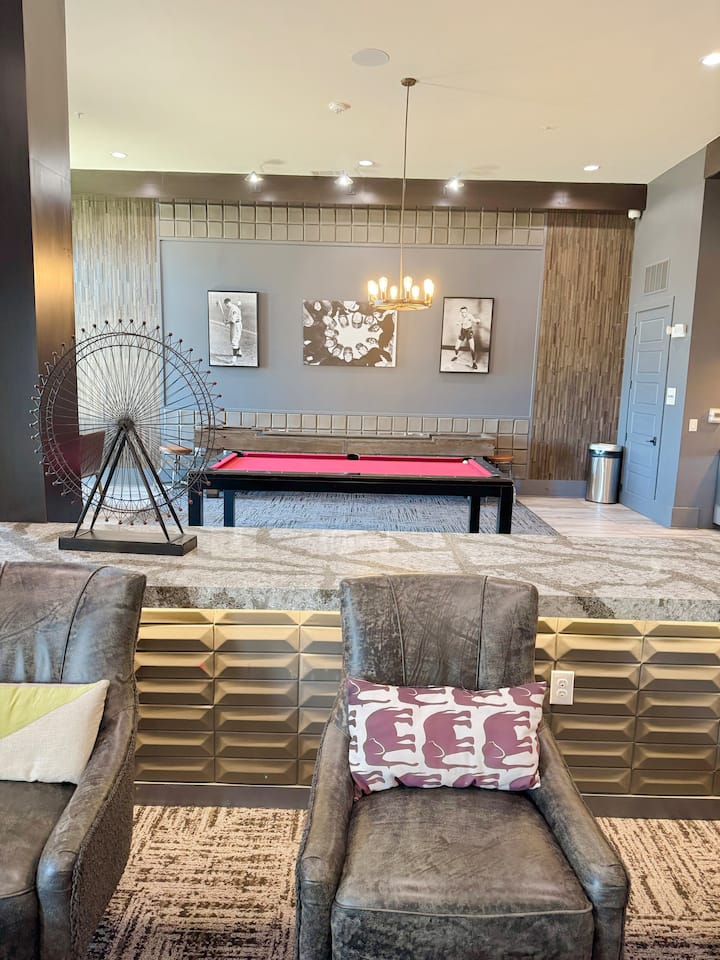 The Alpha Lodge Opposite Toyota Stadium - Carousel, Frisco