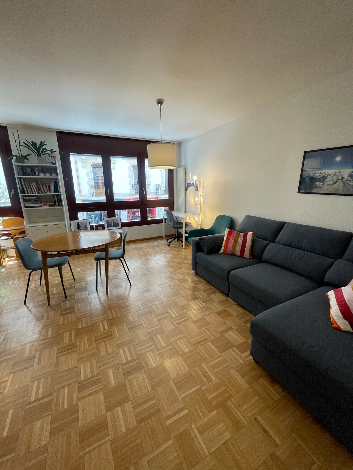 Popular Airbnb listing: Apartment in Plainpalais in Plainpalais