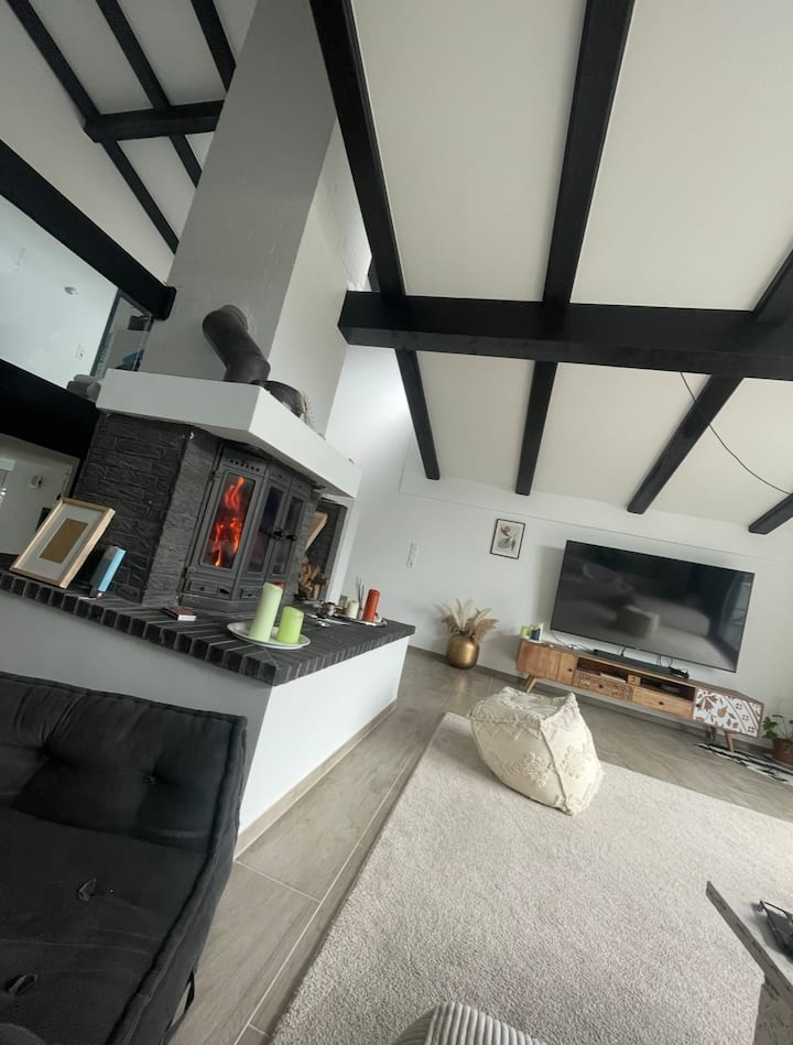 Moderne Maisonette Mit Pool - Cologne