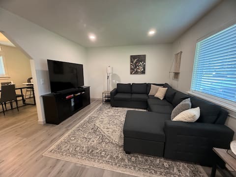 Successful Airbnb property: Cozy Remodeled 2BR | 2 Kings in Soldotna