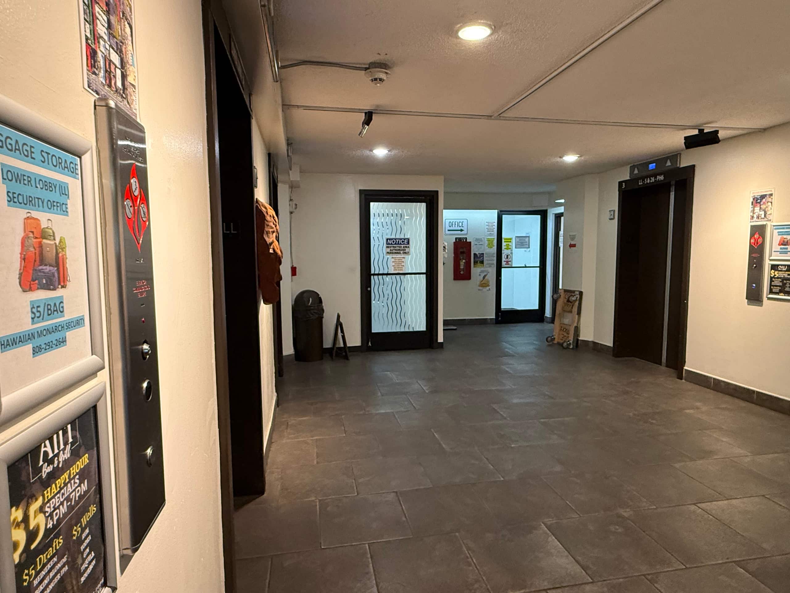 Renovated Cute Cozy Studio in Waikiki - Image 22