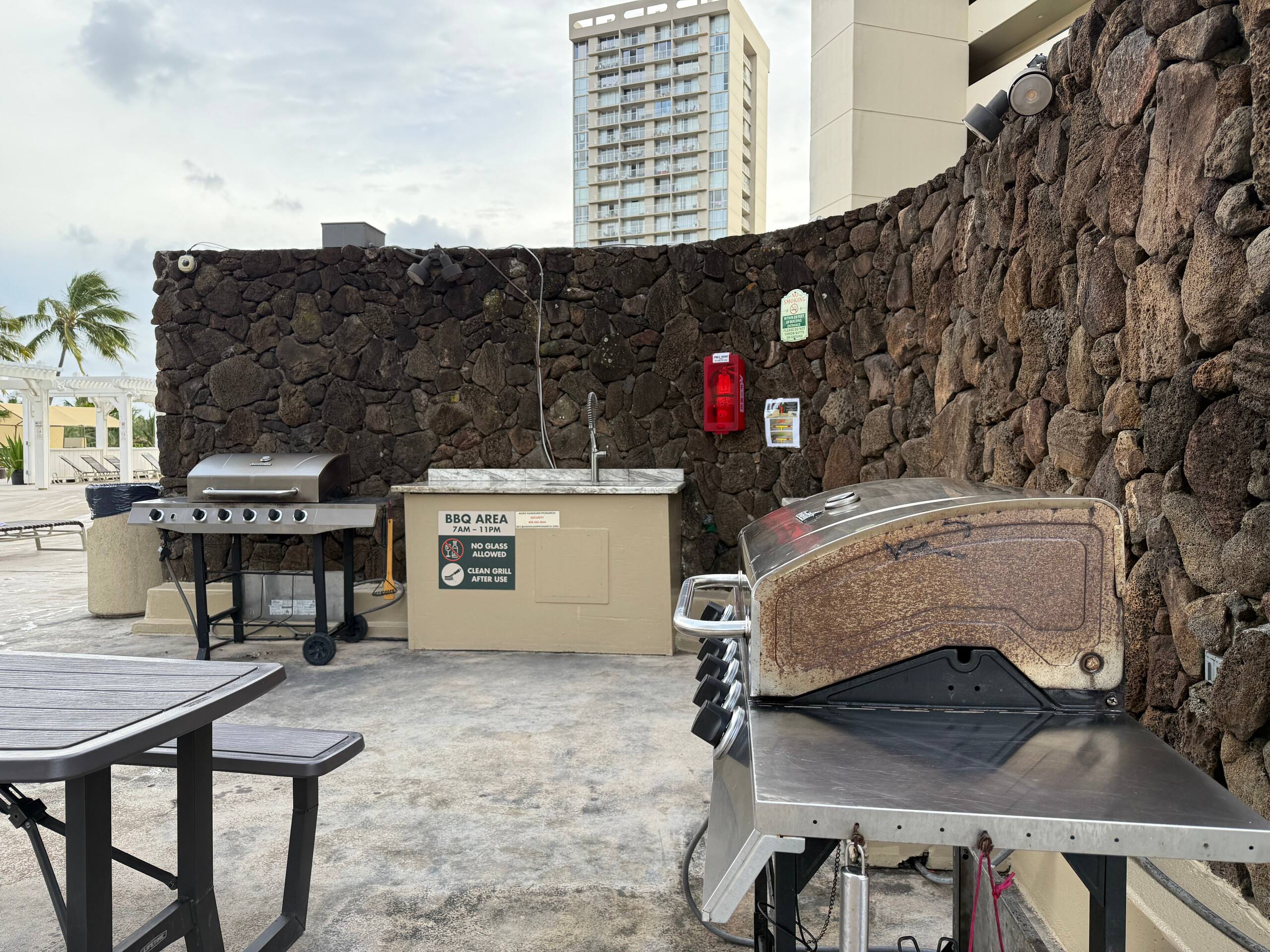 Renovated Cute Cozy Studio in Waikiki - Image 27