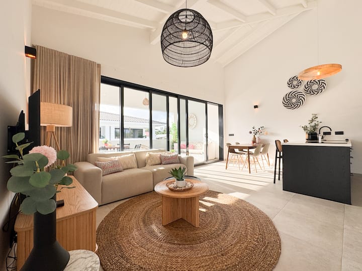 Luxury Penthouse With Pool Jan Thiel - Curaçao