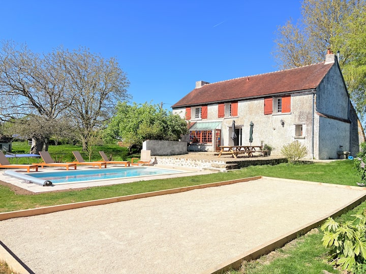 Villa Woodstock 69 · piscine chauffée à Montmirail