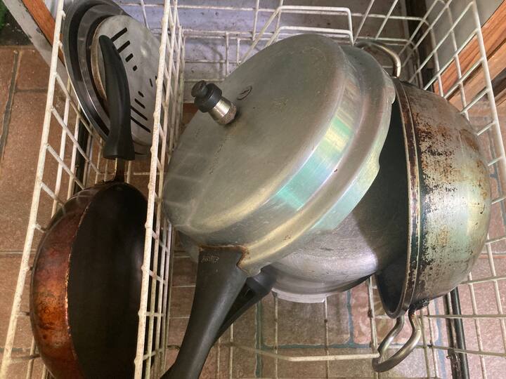 Full kitchen image 5