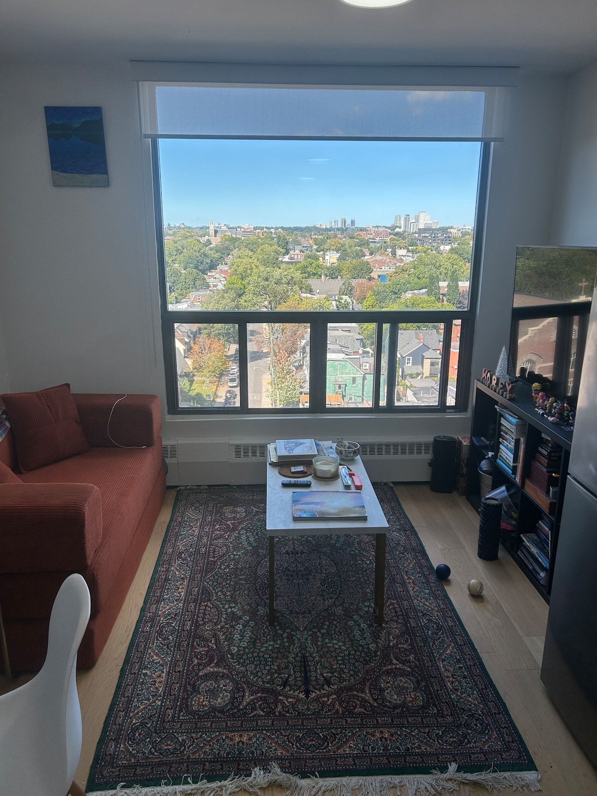Cozy Private Room in the Heart of Queen West - Apartments for Rent in ...