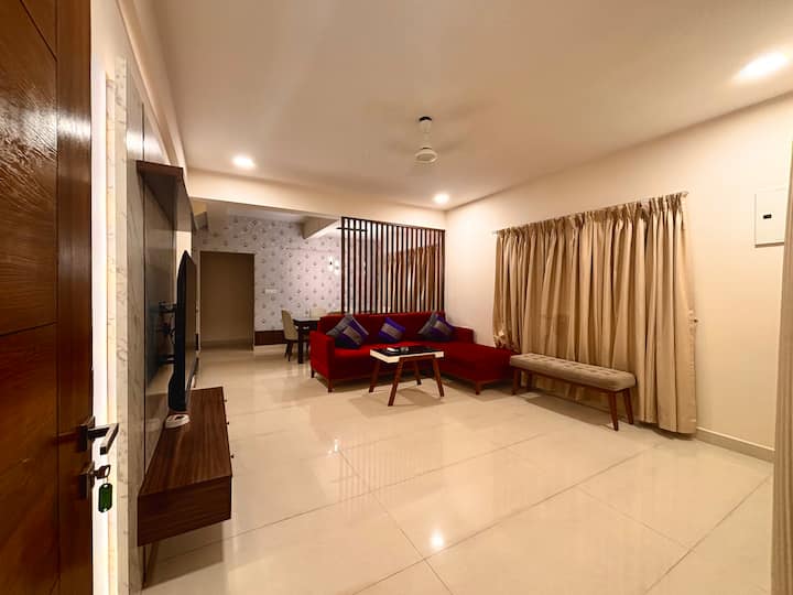 Living room image 3