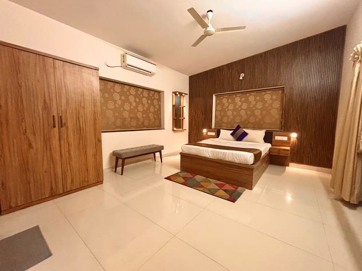 Bedroom 4 image 1