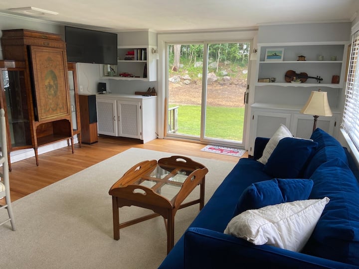 Charming Beach Cottage - Westerly, RI