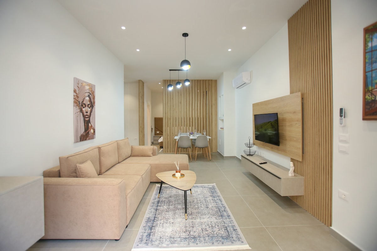 Listing 1416083294860709914