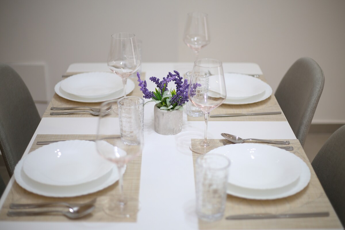 Listing 1416083294860709914