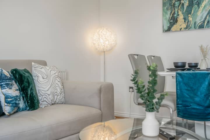 Home Away From Home - Sutton Coldfield