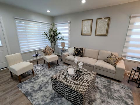 Spacious Modern Home in the Heart of Dearborn
