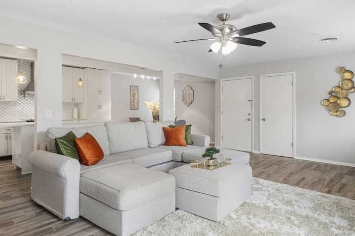 Executive Luxury Condo Corporate Rental - Germantown, TN