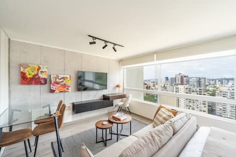 Top Airbnb: Studio King Apartment - Next to Parque Ecuador in Concepción