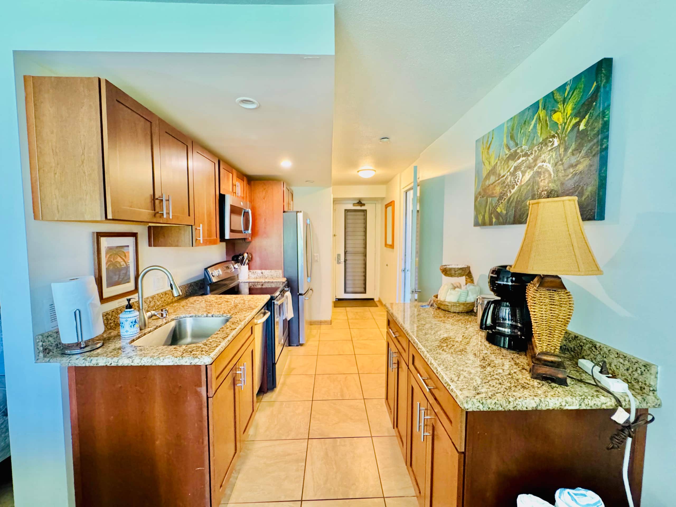 Tropical Paradise #8 at HBR, beach acc,AC &kitchen - Image 7