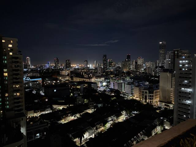 St. Regis Quality at a Fraction of the Price