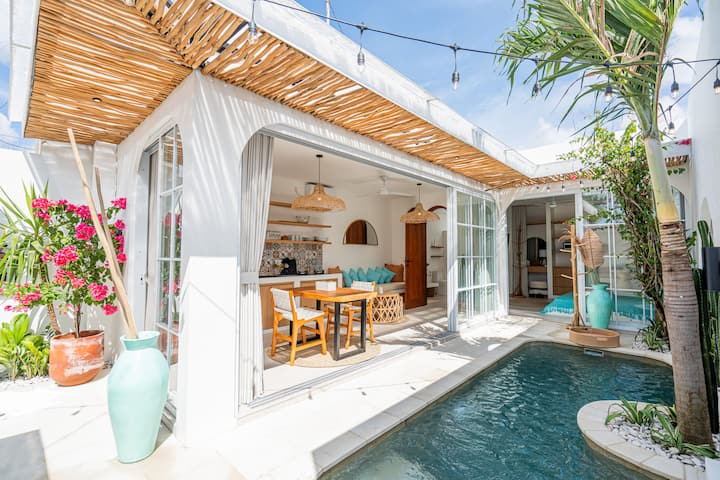 New! Terre & Mer - 1br Villa In Berawa - Canggu