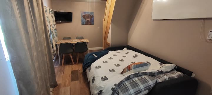 Cosy Stay In Stoke-on-trent With Beautiful Views - Stoke-on-Trent