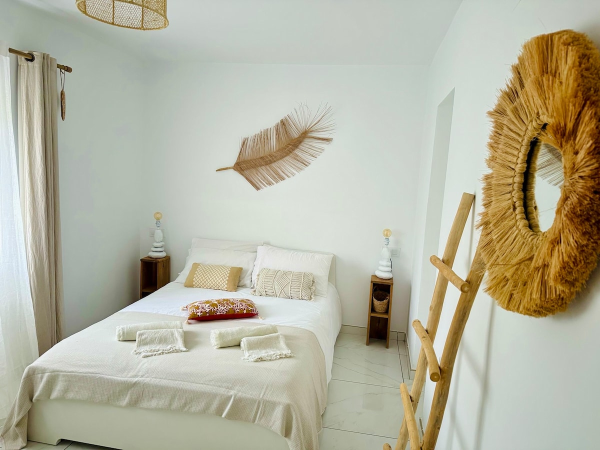 Spavaća soba u prizemlju, krevet 140 u apartmanu 