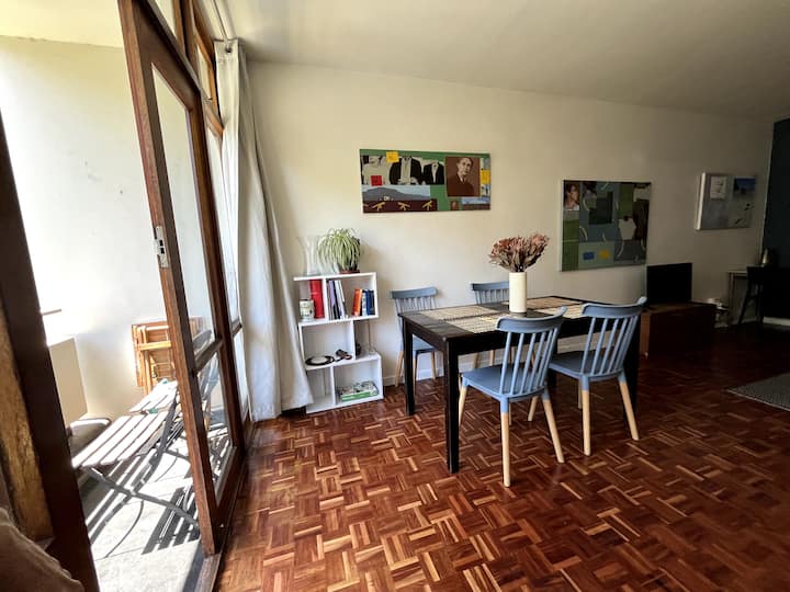 Sunny Garden-view City Apartment - Ciudad del Cabo