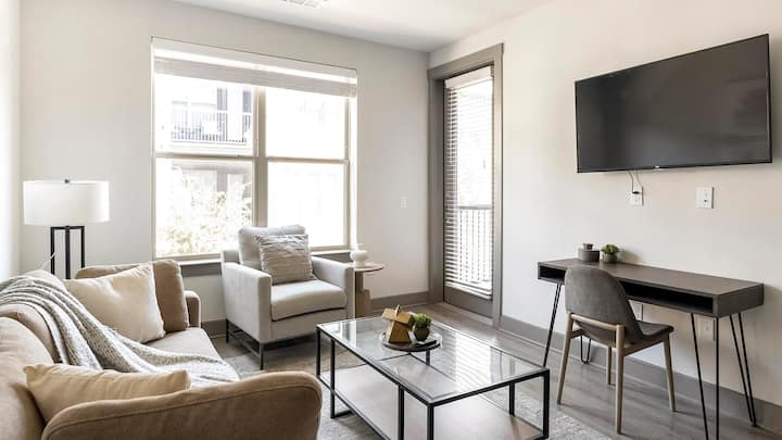 Landing | Chic 1bd, Clubhouse, Gym - アレン, TX