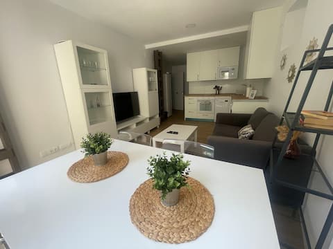 Top performing Airbnb: Apartamentos de Ana, Apartamento Plaza de los c... in Segovia