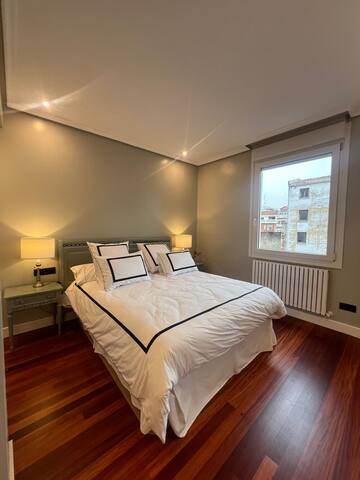 Espectacular piso junto a San Mamés gallery image 5