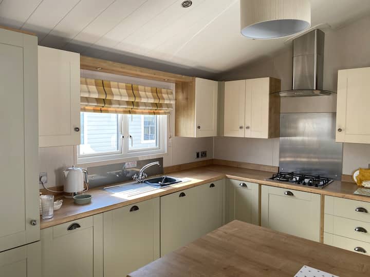 Platinum Lodge - Beach Retreat 14 - Eastbourne
