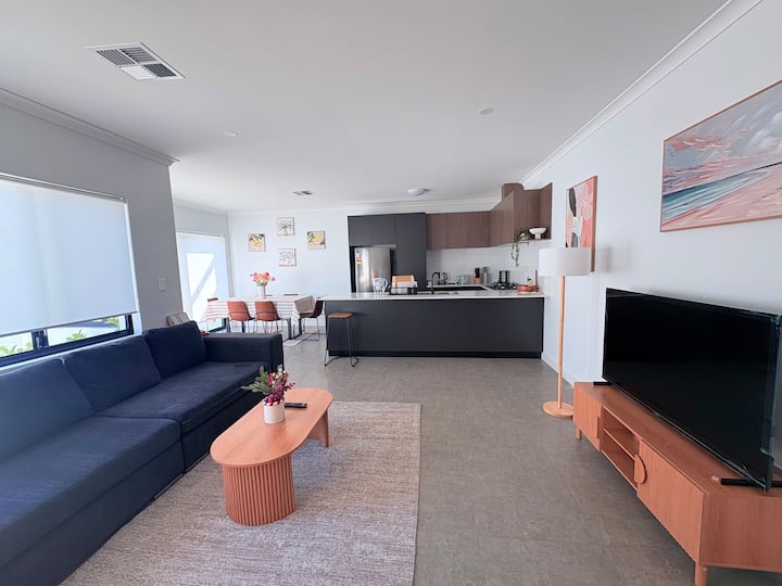 Divinity - Joondalup