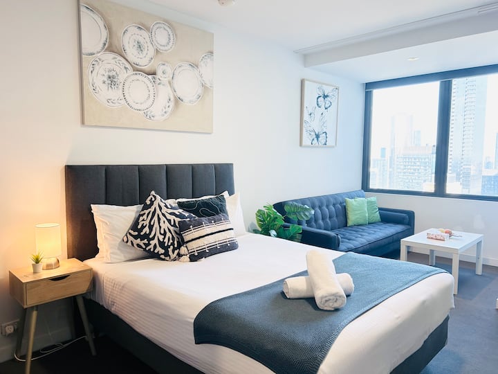 Cityview/balcony/pool/sauna/gym/freetram/(hdss13b) - Melbourne