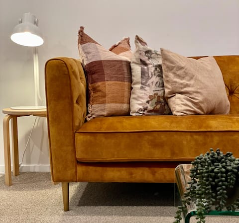Top performing Airbnb: Inner City Sanctuary with Parking in Christchurch City