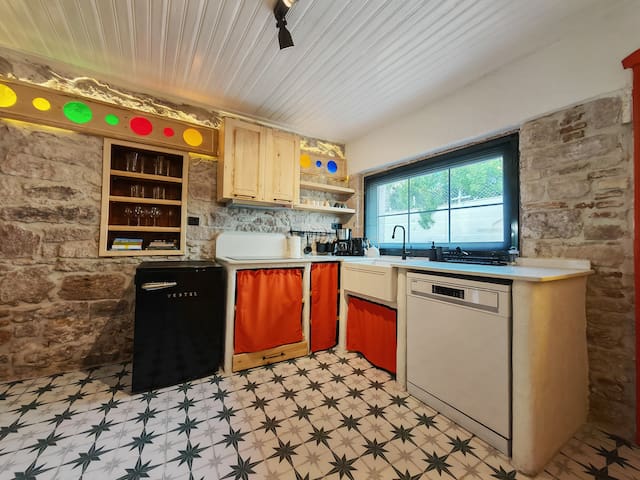 Miloz Rooms Ayvalık managed Airbnb listing 1