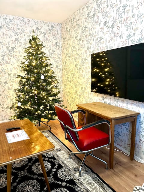 Popular Airbnb listing: The Modern Fifties (70 m²) in Rovaniemi