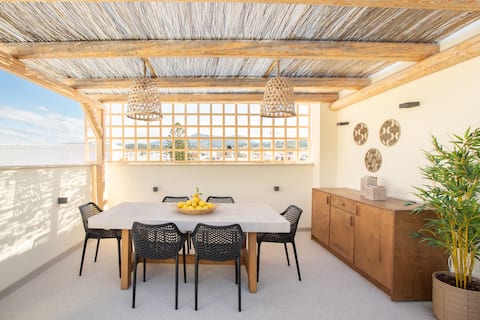 Kotsifi Stays, charming 2bdr with rooftop terrace!