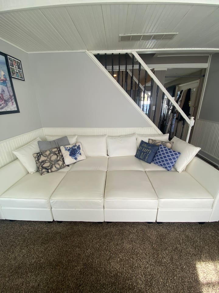 Conway Getaway By The Lake - Petoskey, MI