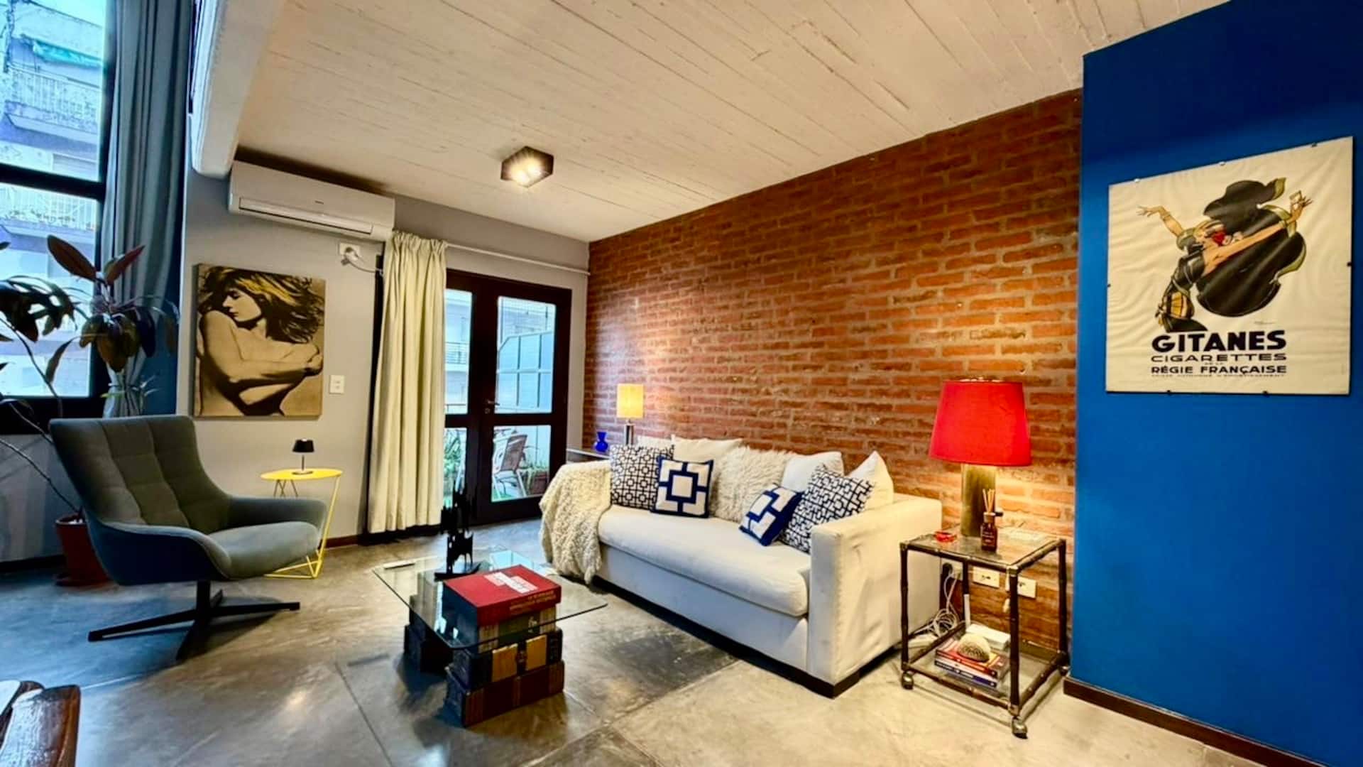 Duplex apartment with pool and gym in Recoleta