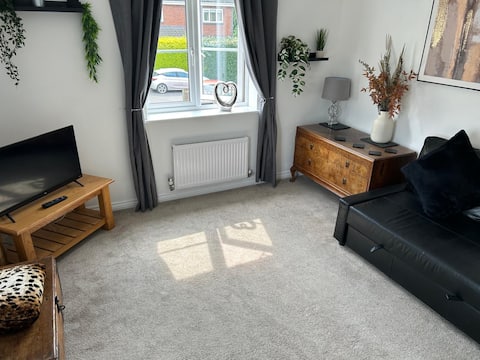 Flat in Filton Mod Rolls Royce gkn