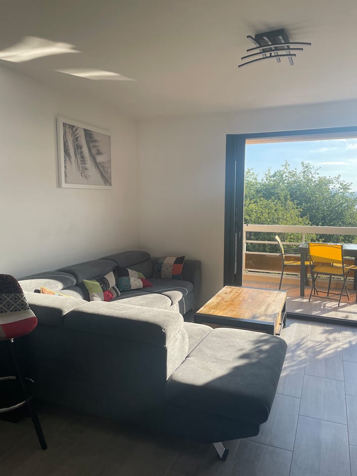 Dernier éTage Vue Mer 2 Chambres - Biot