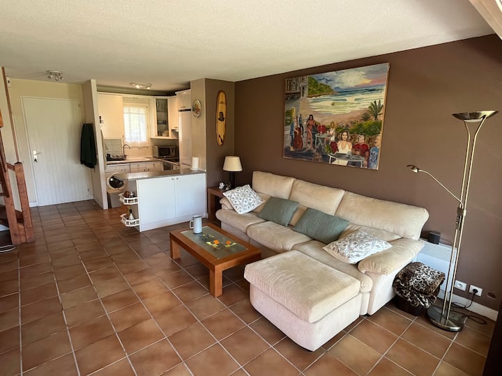 Acogedor Adosado Familiar, Con Jardín Y Piscina - Hendaye