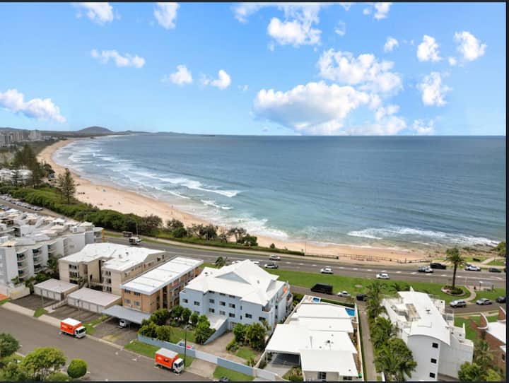 Alex Beach Apartment - Mooloolaba