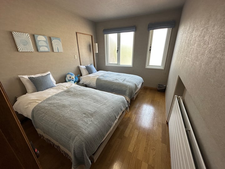 საძინებელი 3