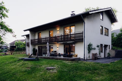 Talblick9 - Architect-designed house with sauna