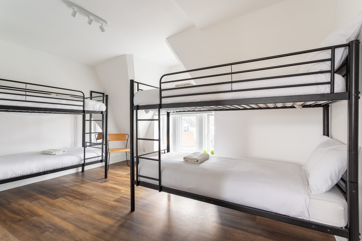 غرفة النوم 1