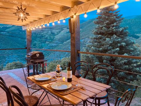 Rustic chic apartment for 2 people in Liébana.